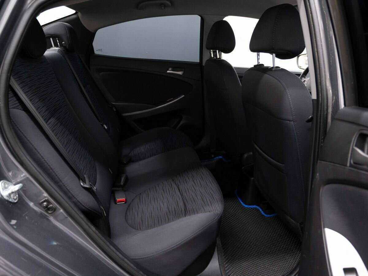 Hyundai Solaris б/у, 2015, Автоматическая. Фото: #11