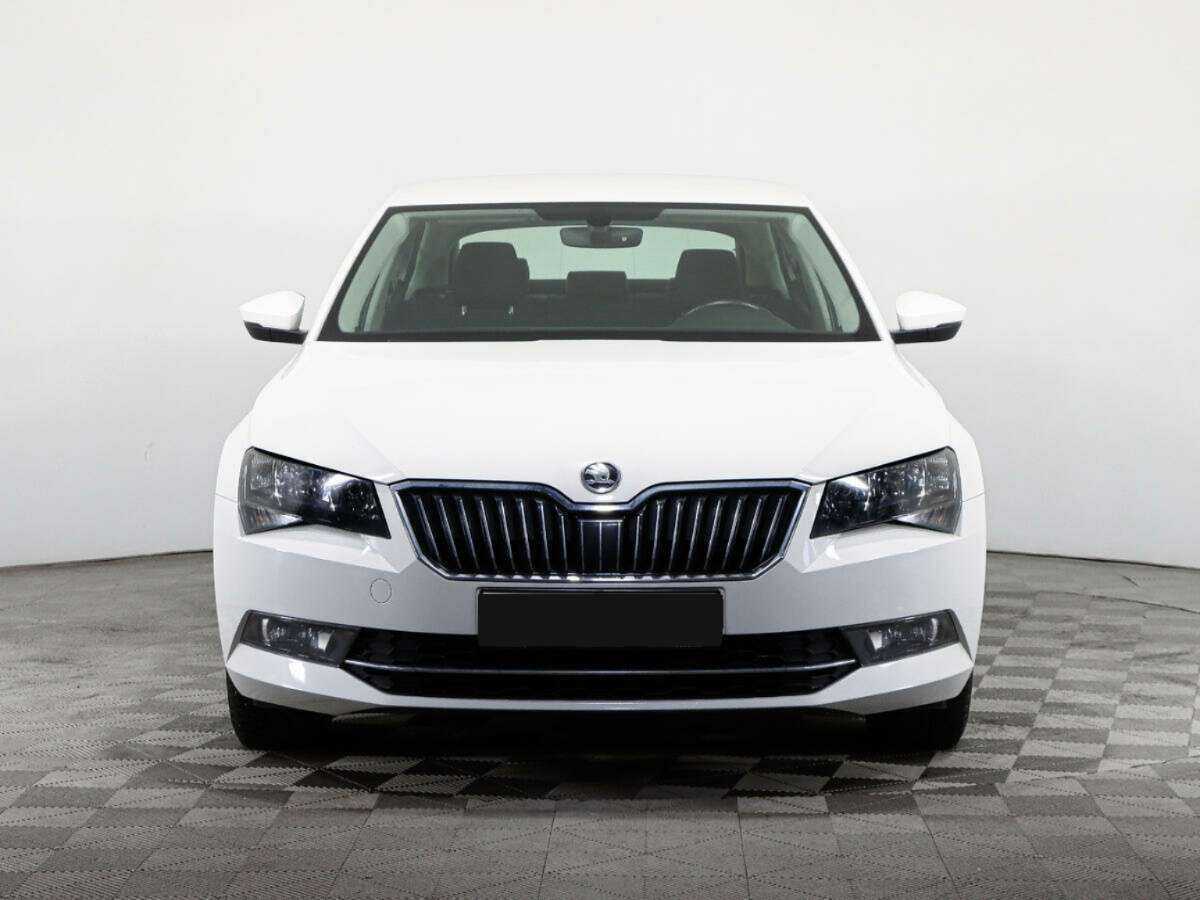 Skoda Superb б/у, 2016, Роботизированная. Фото: #1