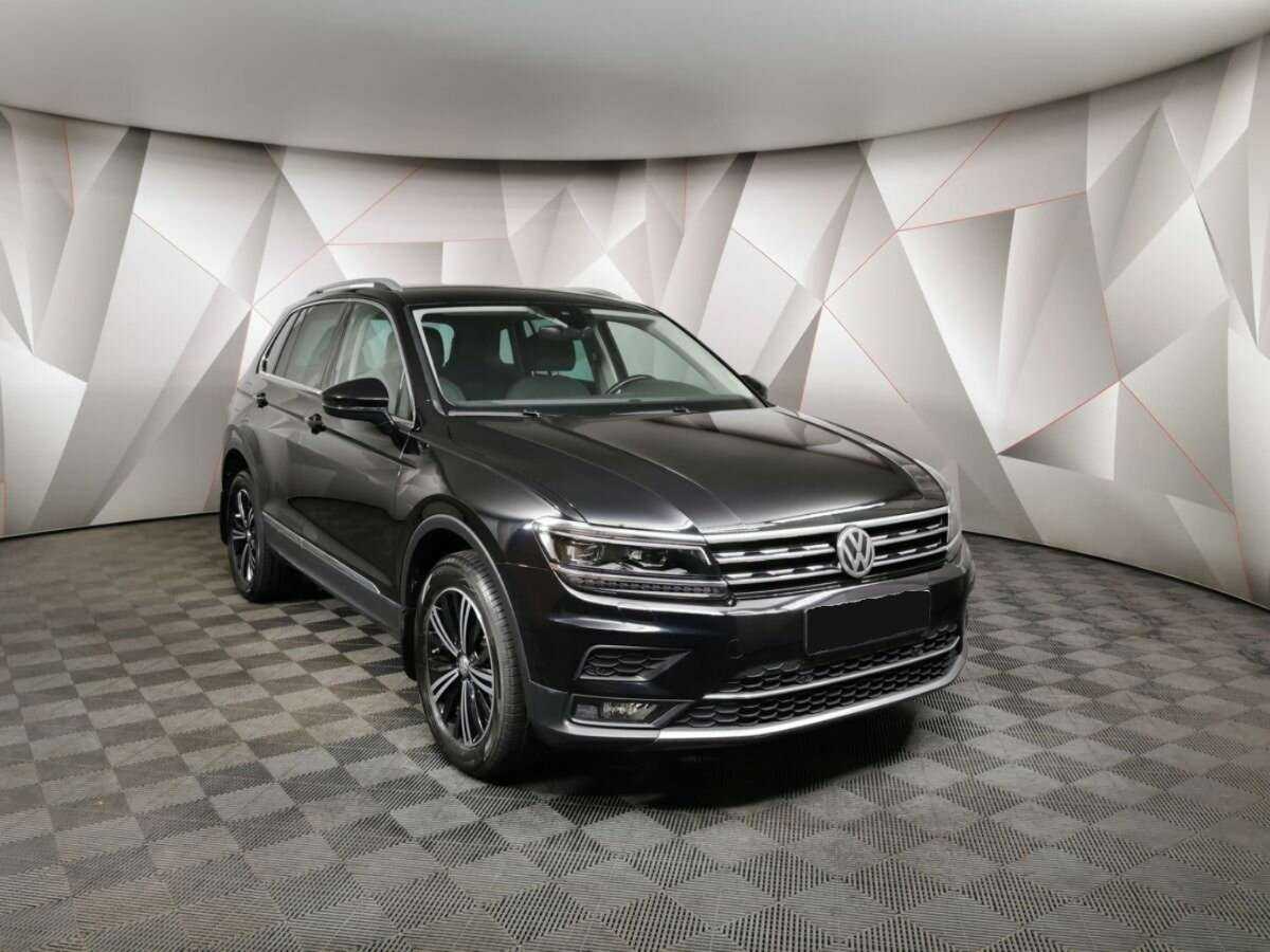 Volkswagen Tiguan б/у, 2019, Роботизированная. Фото: #2