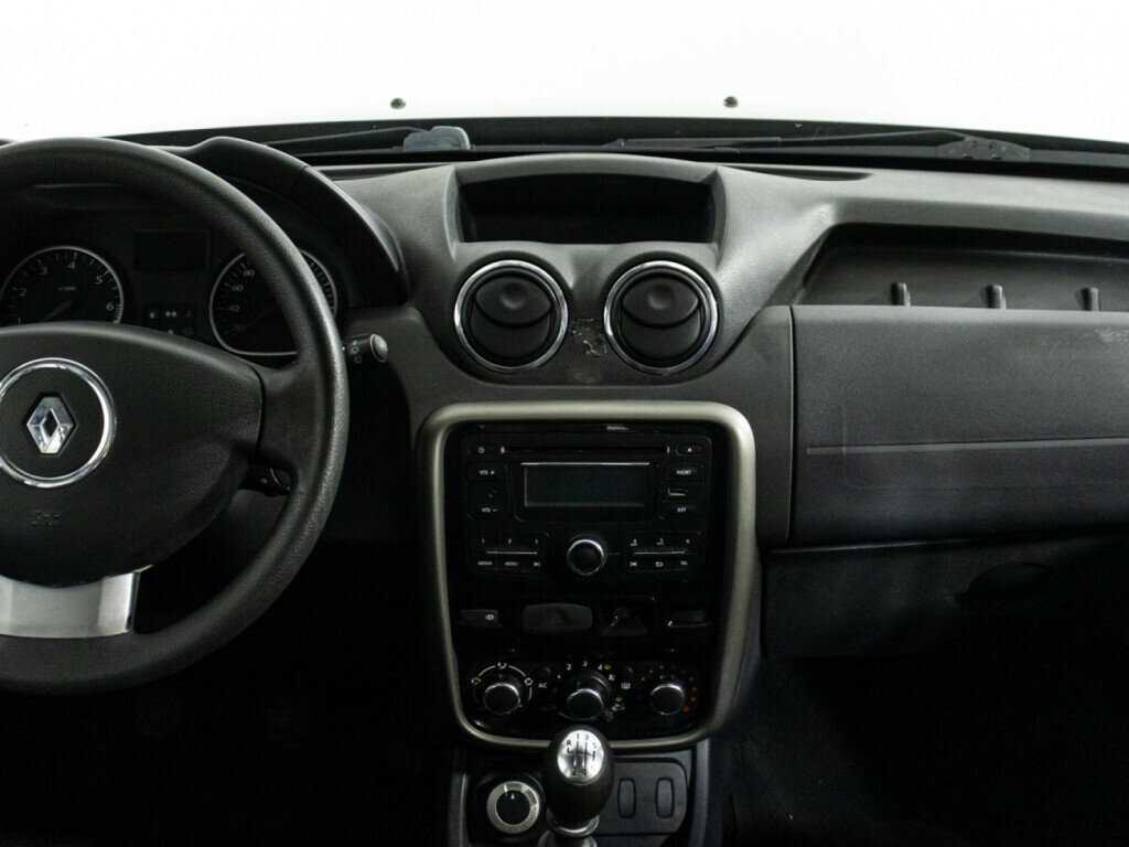 Renault Duster б/у, 2014, Механическая. Фото: #12