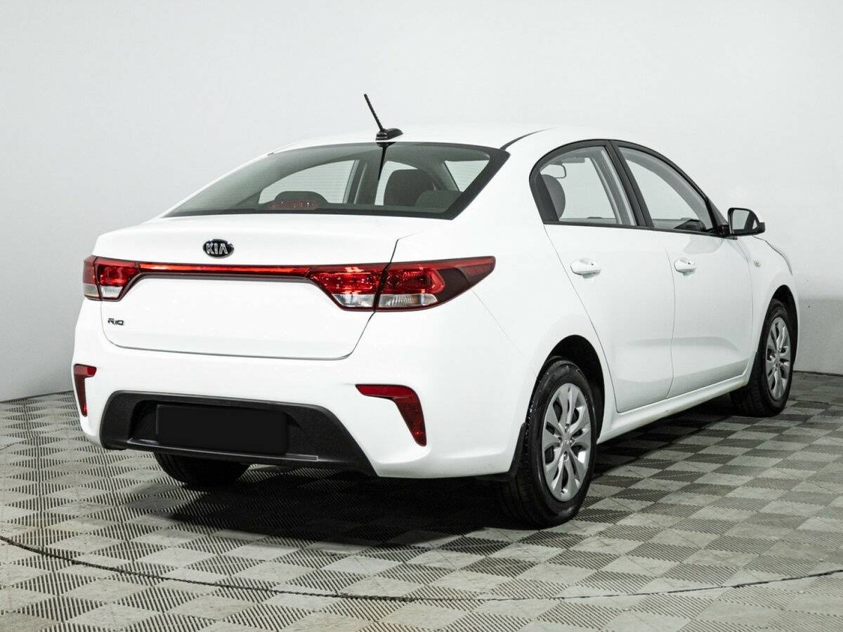 Kia Rio б/у, 2018, Автоматическая. Фото: #4