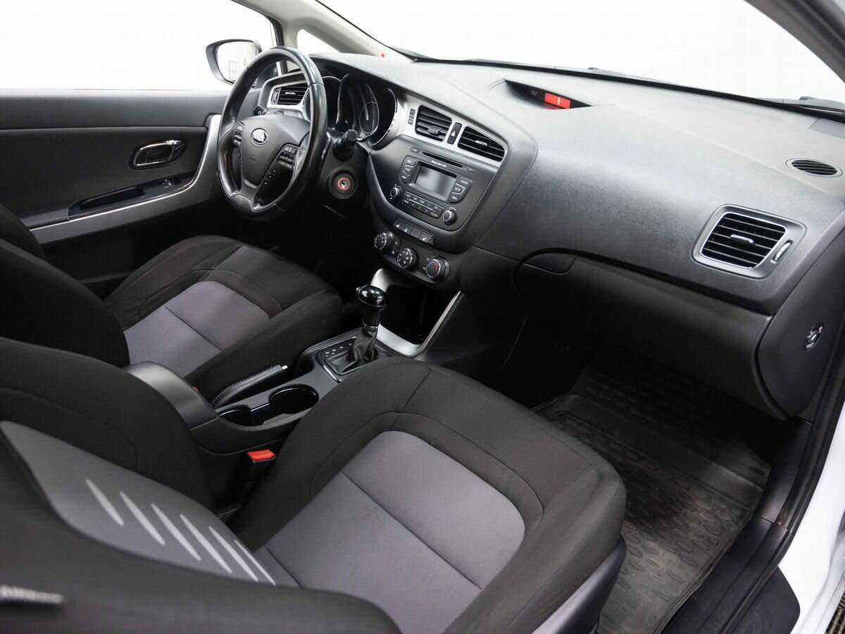 Kia Ceed б/у, 2014, Автоматическая. Фото: #9