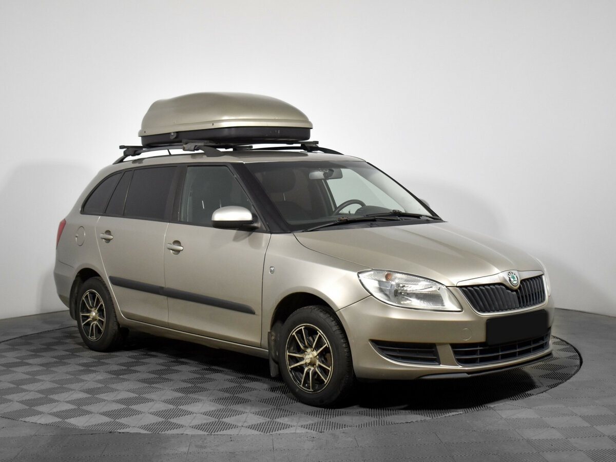 Skoda Fabia б/у, 2012, Механическая. Фото: #2