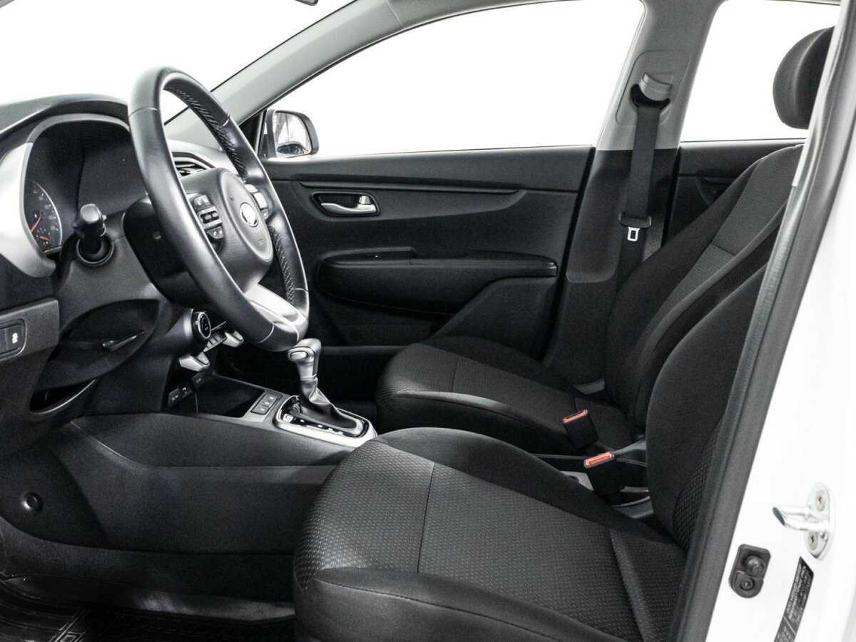 Kia Rio б/у, 2021, Автоматическая. Фото: #18
