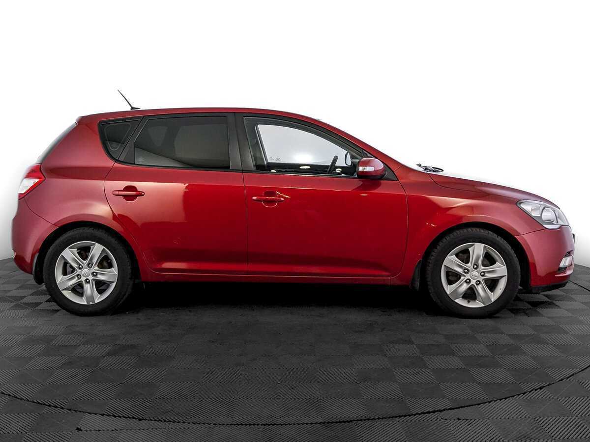 Kia Ceed б/у, 2012, Автоматическая. Фото: #3