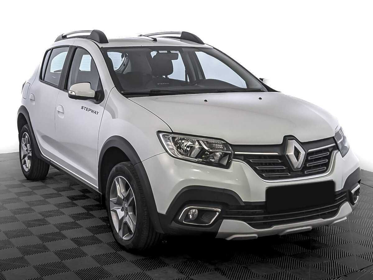Renault Sandero б/у, 2022, Механическая. Фото: #2