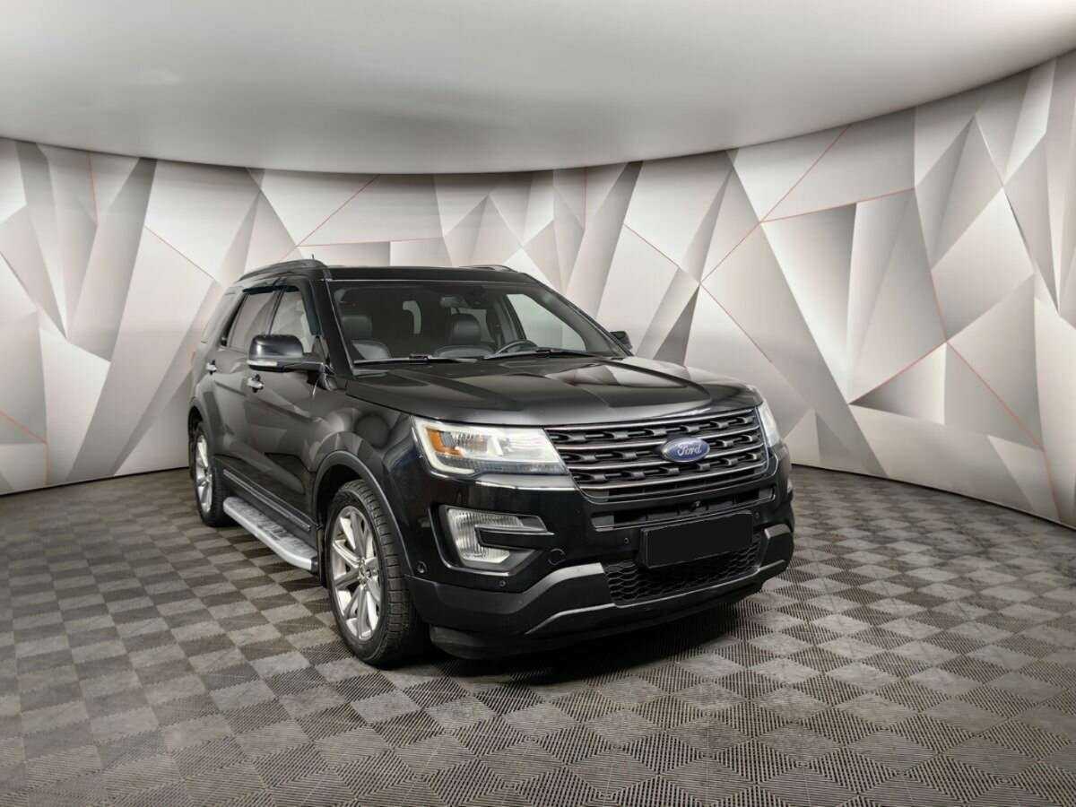 Ford Explorer б/у, 2017, Автоматическая. Фото: #2