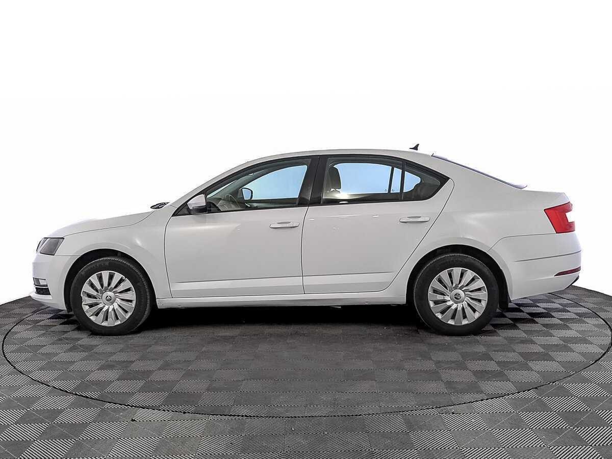 Skoda Octavia б/у, 2019, Механическая. Фото: #7