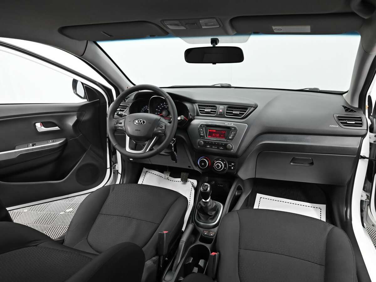 Kia Rio б/у, 2013, Механическая. Фото: #12