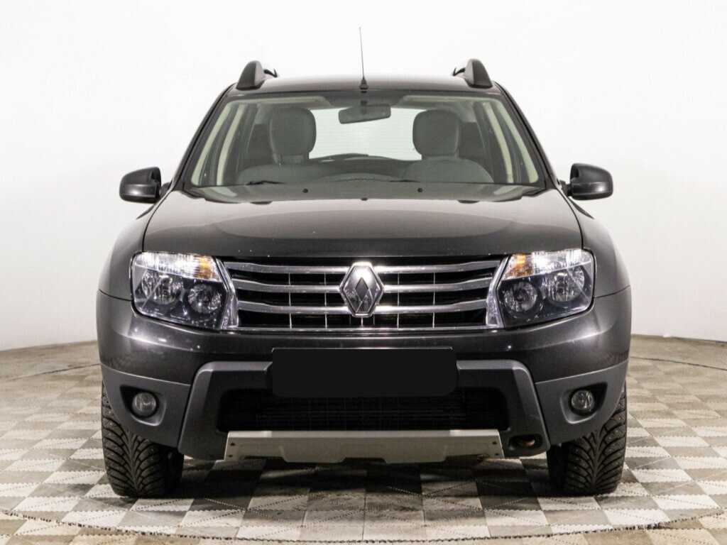 Renault Duster б/у, 2013, Механическая. Фото: #1