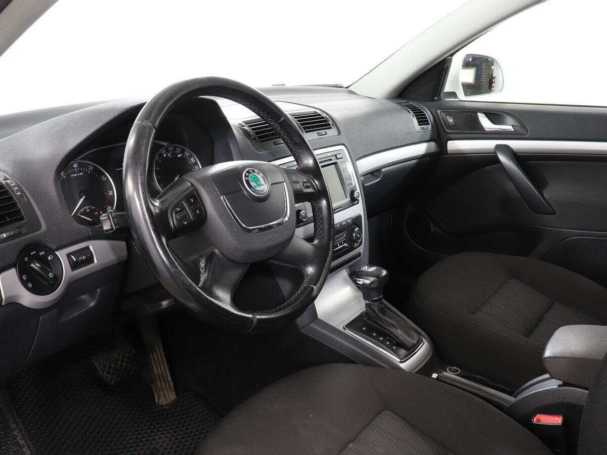 Skoda Octavia б/у, 2013, Автоматическая. Фото: #12