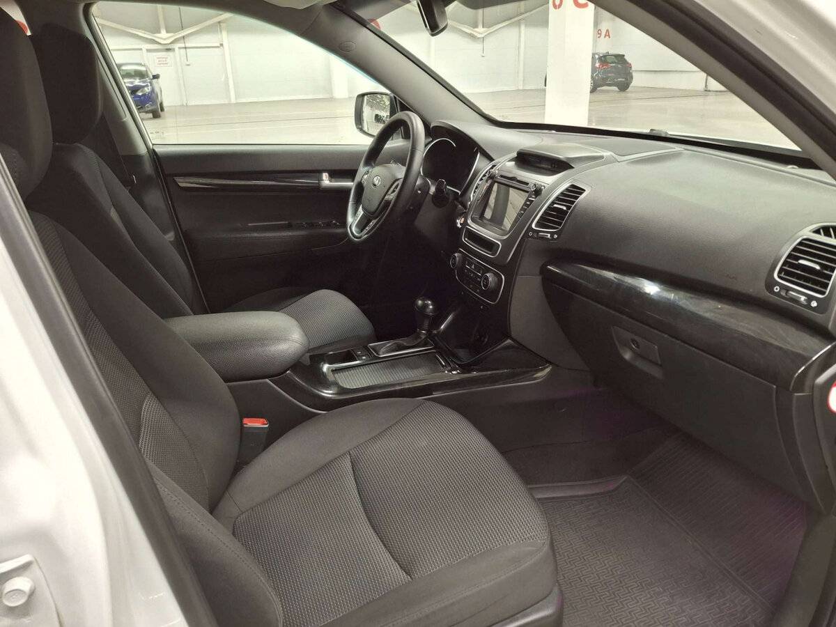 Kia Sorento б/у, 2017, Автоматическая. Фото: #10