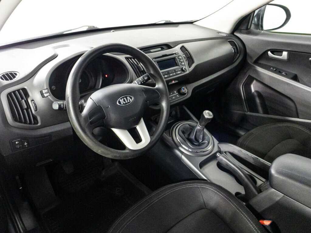 Kia Sportage б/у, 2013, Механическая. Фото: #10