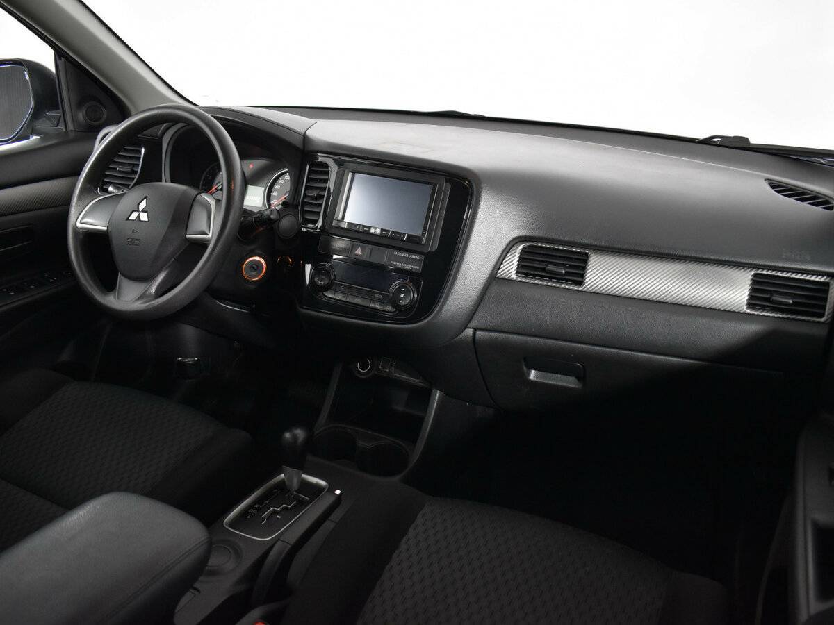Mitsubishi Outlander б/у, 2015, Вариатор. Фото: #9