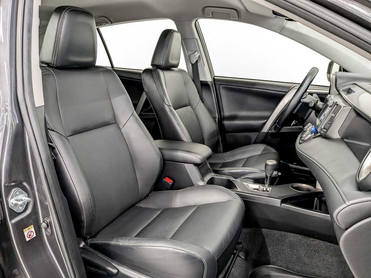 Toyota RAV4 б/у, 2014, Автоматическая. Фото: #20