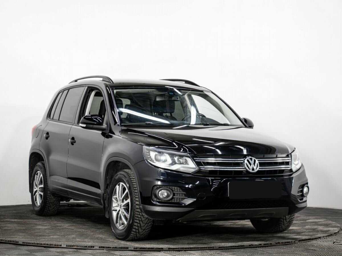 Volkswagen Tiguan б/у, 2013, Автоматическая. Фото: #2