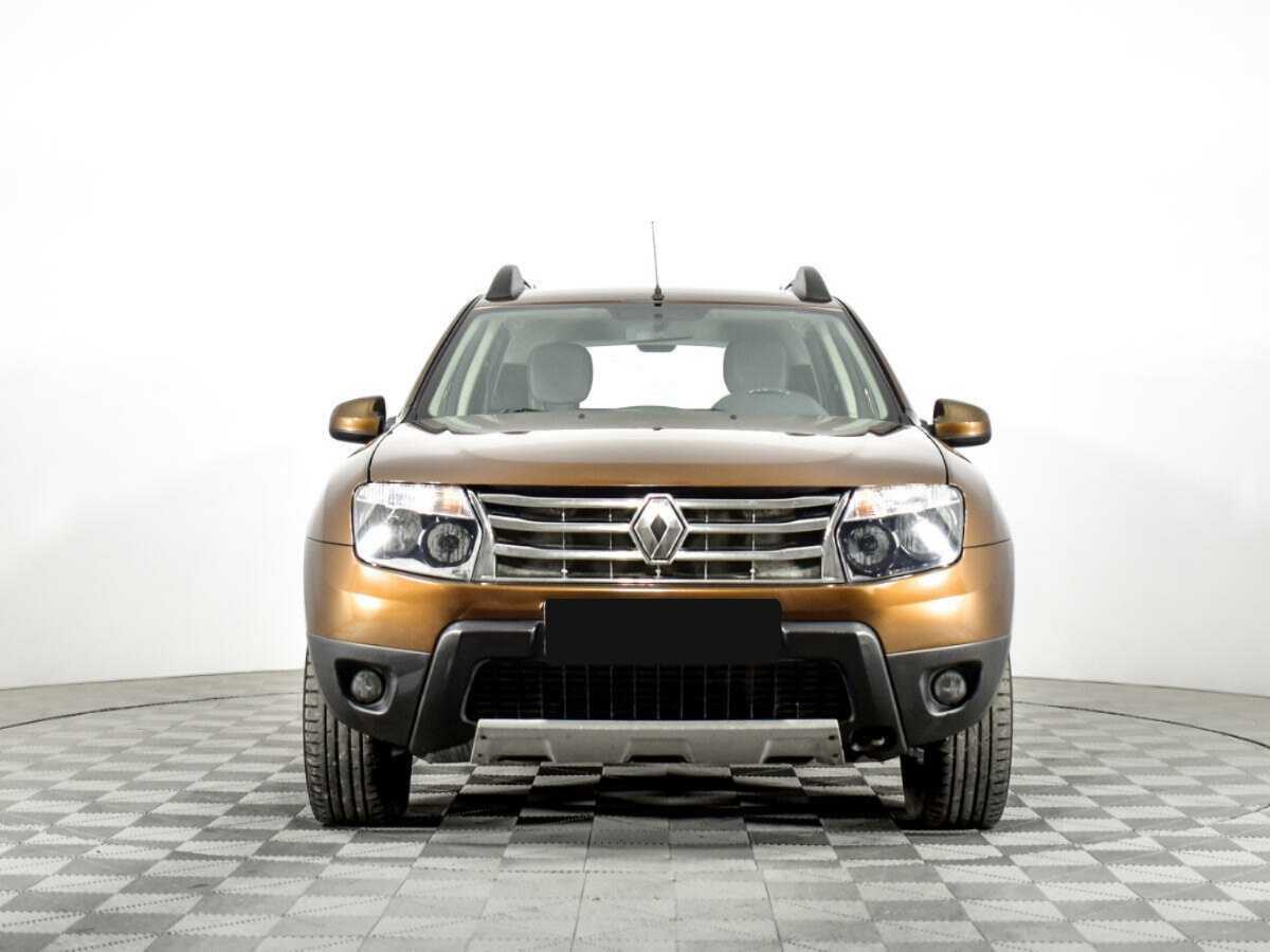 Renault Duster б/у, 2014, Механическая. Фото: #1
