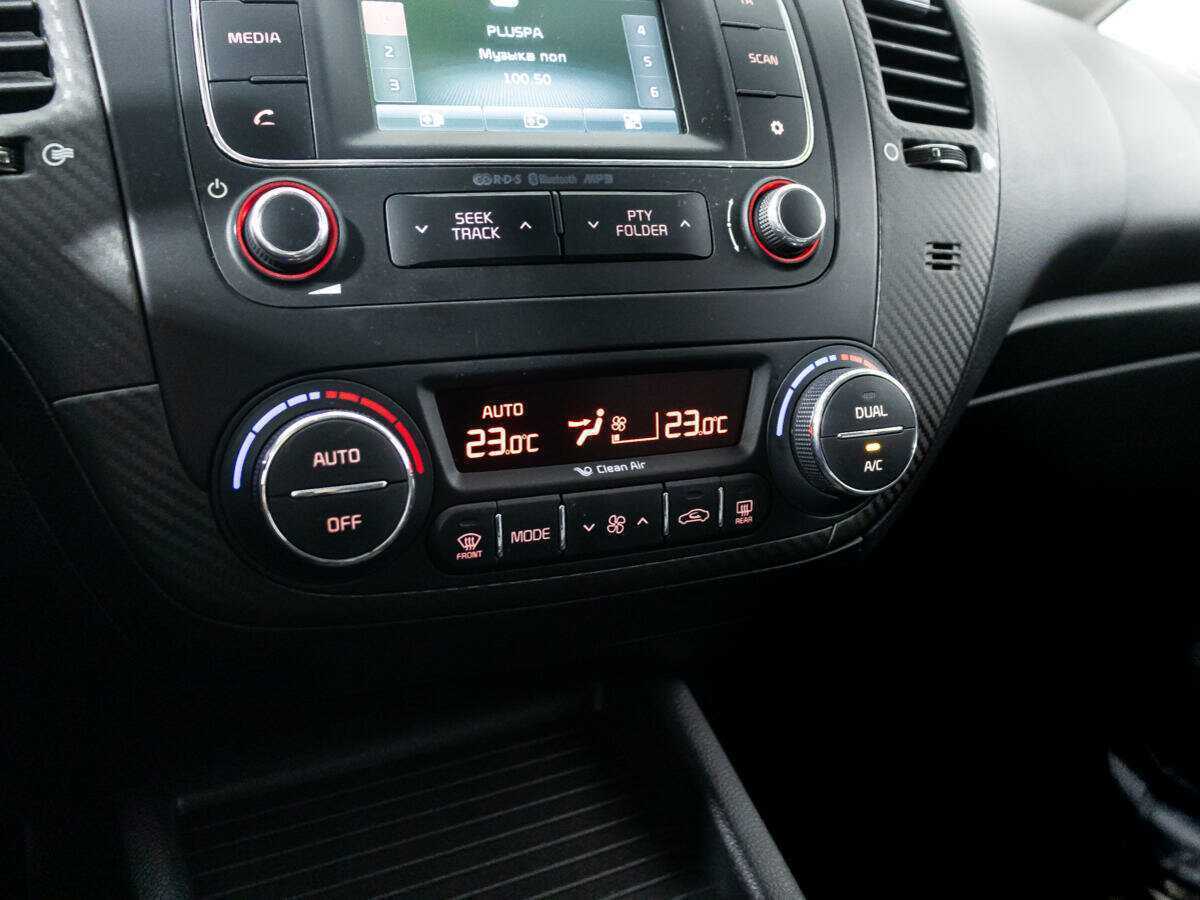 Kia Cerato б/у, 2015, Автоматическая. Фото: #16