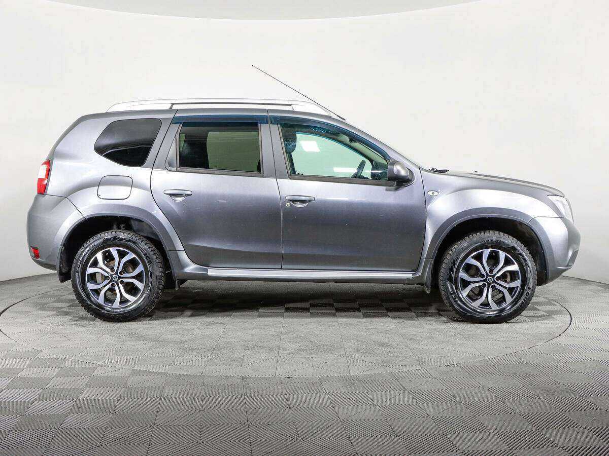 Nissan Terrano б/у, 2017, Автоматическая. Фото: #3