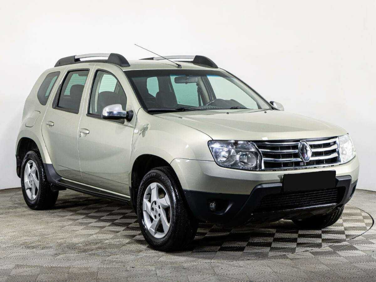 Renault Duster б/у, 2013, Автоматическая. Фото: #2