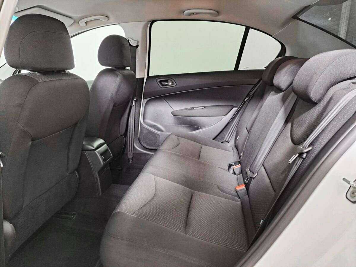 Peugeot 408 б/у, 2013, Автоматическая. Фото: #7