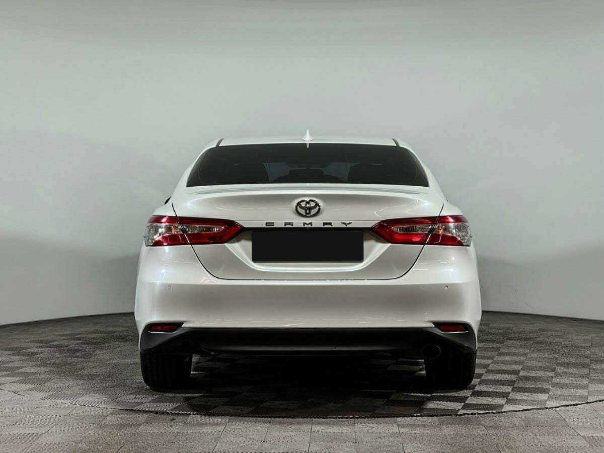 Toyota Camry б/у, 2018, Автоматическая. Фото: #5