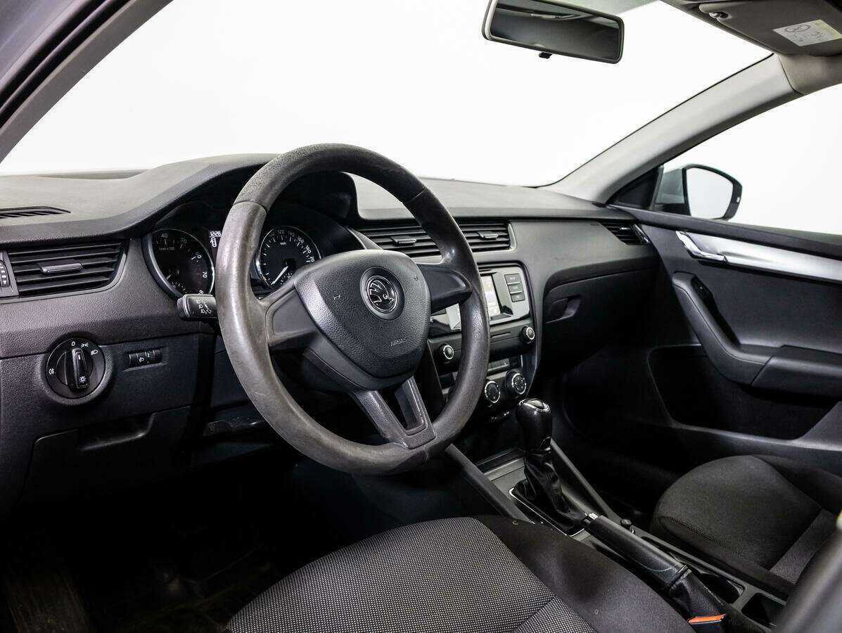 Skoda Octavia б/у, 2015, Автоматическая. Фото: #10