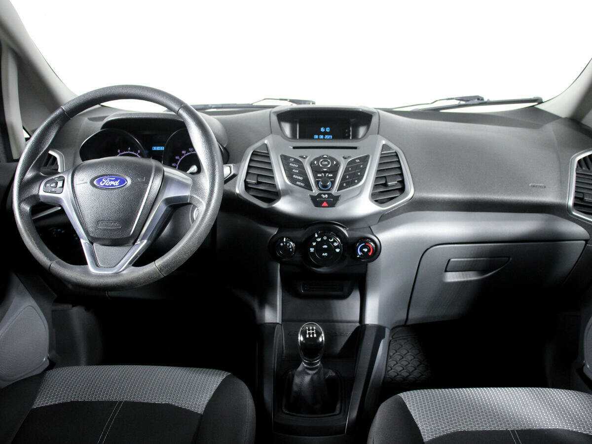 Ford EcoSport б/у, 2015, Механическая. Фото: #11