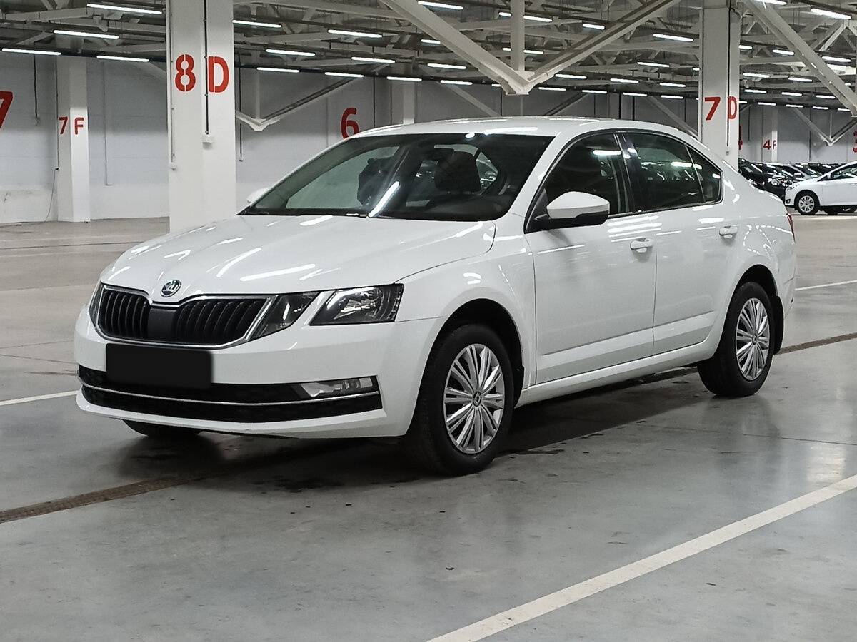 Skoda Octavia б/у, 2018, Автоматическая. Фото: #0