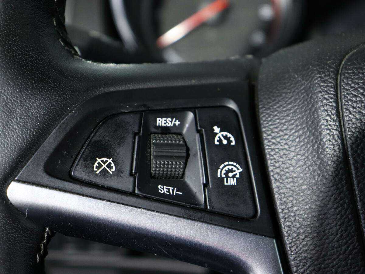 Opel Astra б/у, 2013, Автоматическая. Фото: #16
