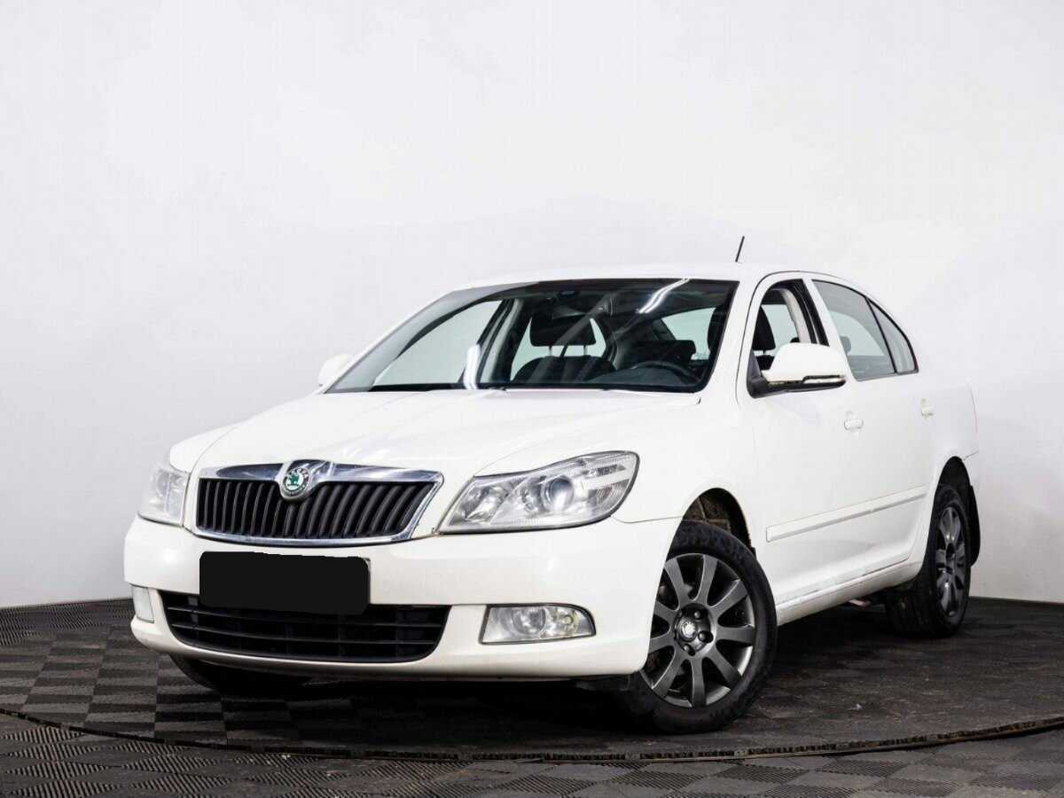 Skoda Octavia б/у, 2012, Механическая. Фото: #0