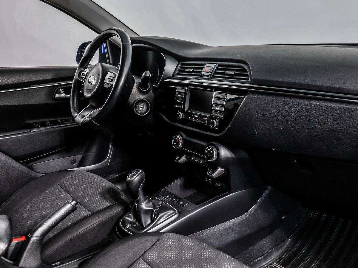 Kia Rio б/у, 2017, Механическая. Фото: #10