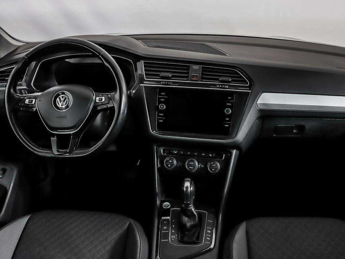 Volkswagen Tiguan б/у, 2017, Роботизированная. Фото: #12