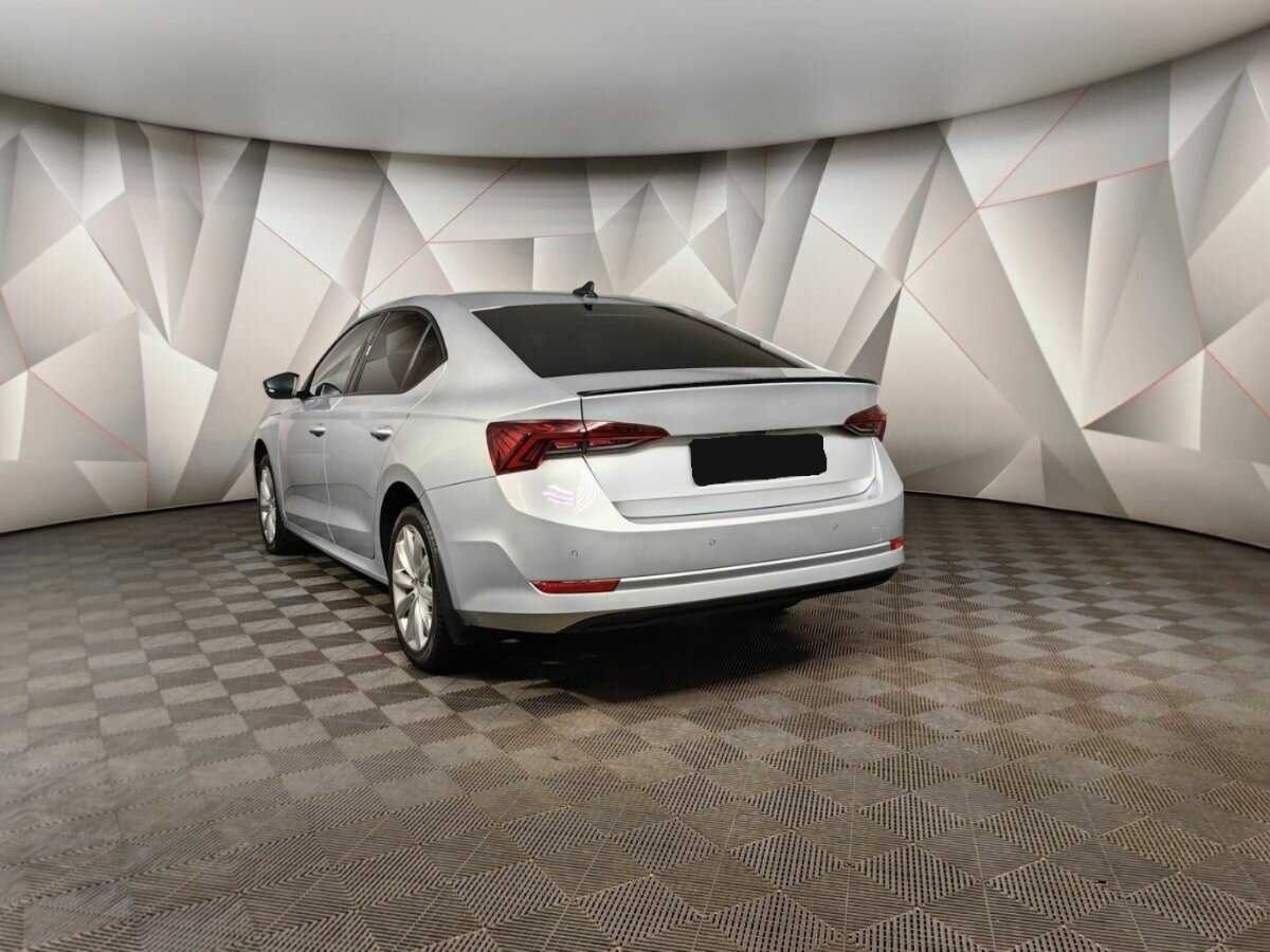 Skoda Octavia б/у, 2021, Автоматическая. Фото: #3