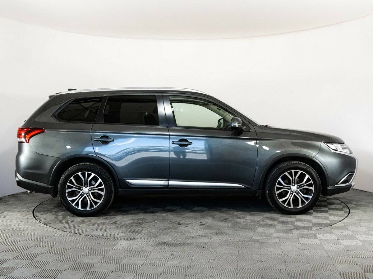 Mitsubishi Outlander б/у, 2018, Вариатор. Фото: #3
