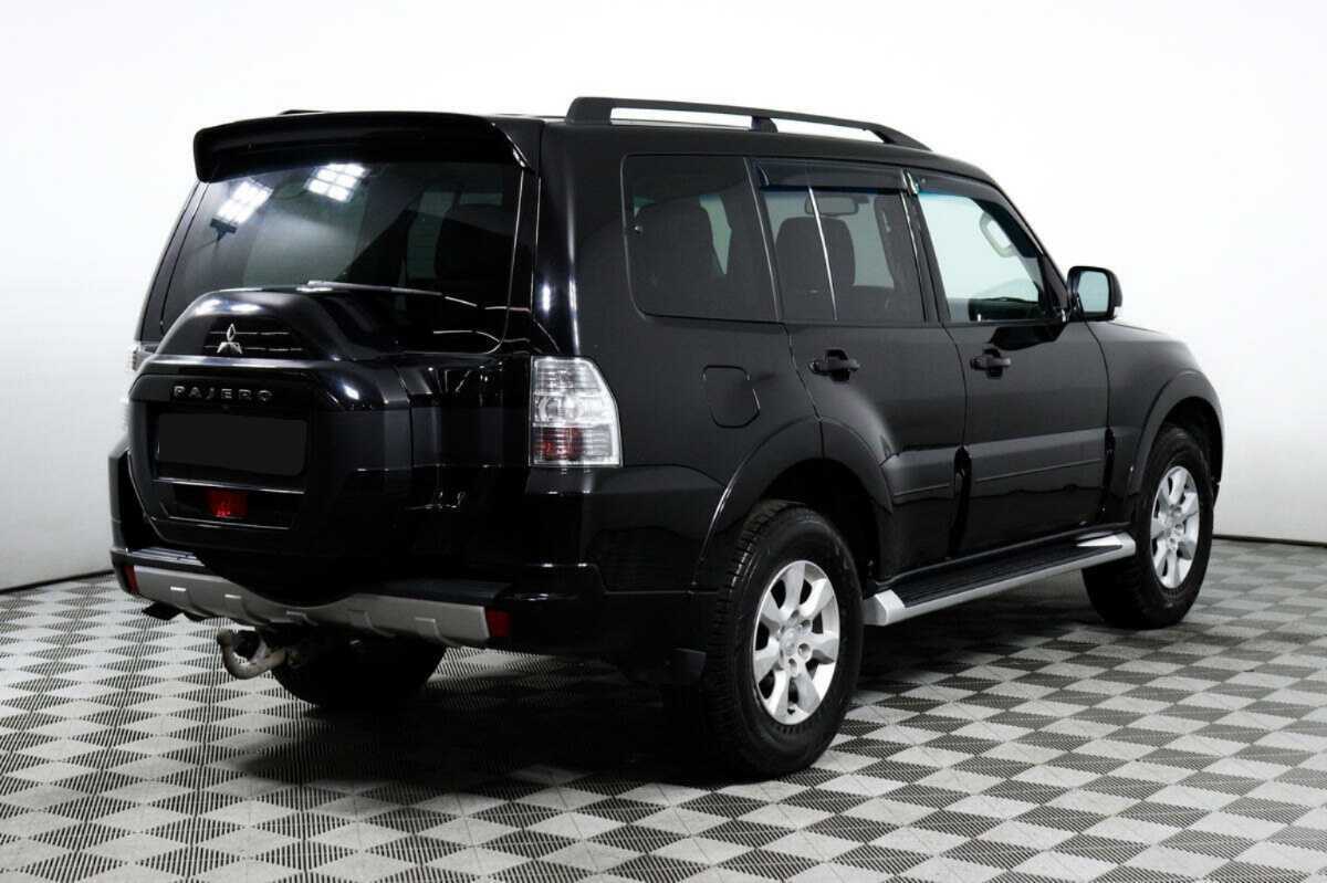 Mitsubishi Pajero б/у, 2018, Автоматическая. Фото: #4