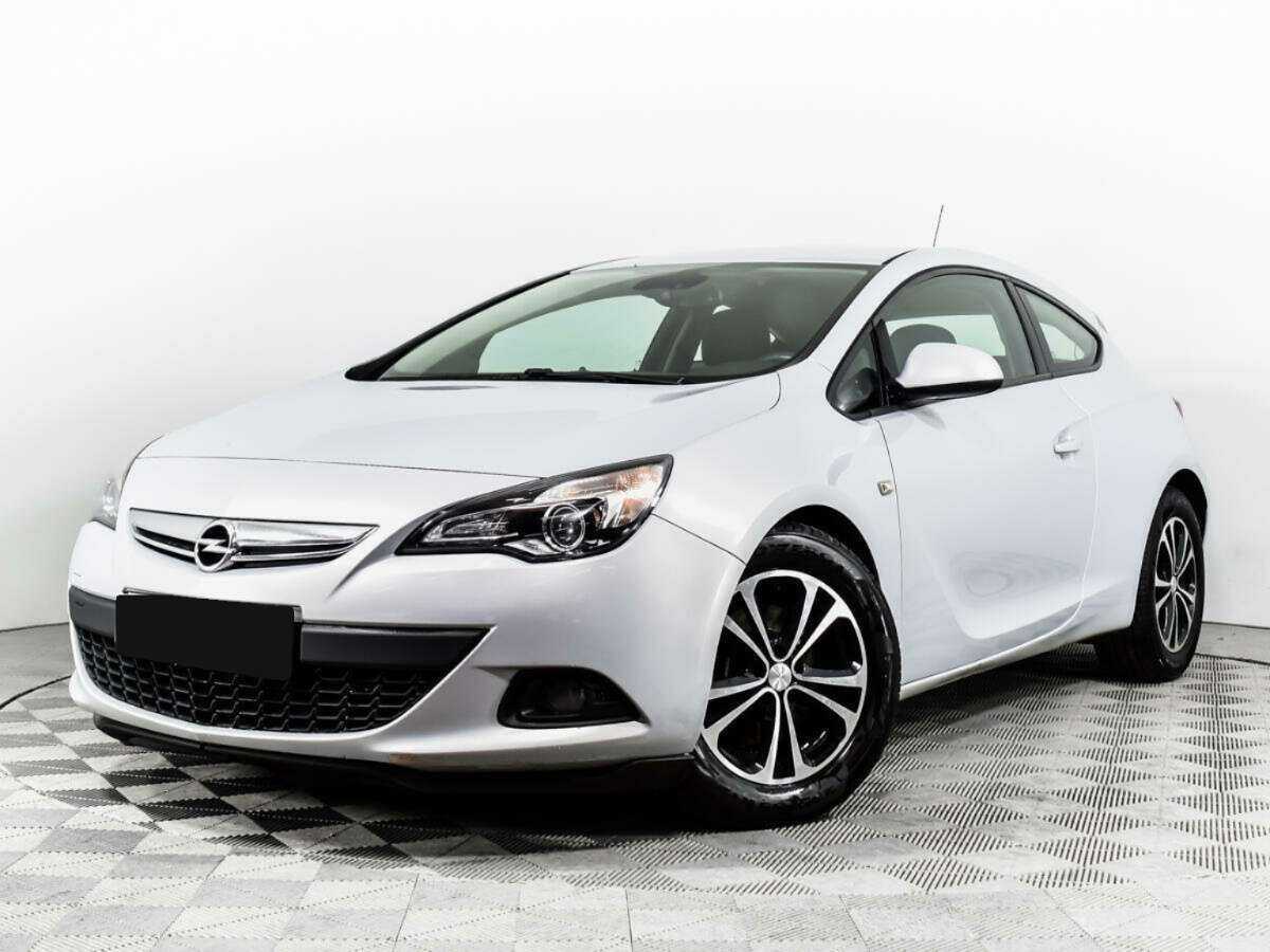 Opel Astra б/у, 2012, Механическая. Фото: #0