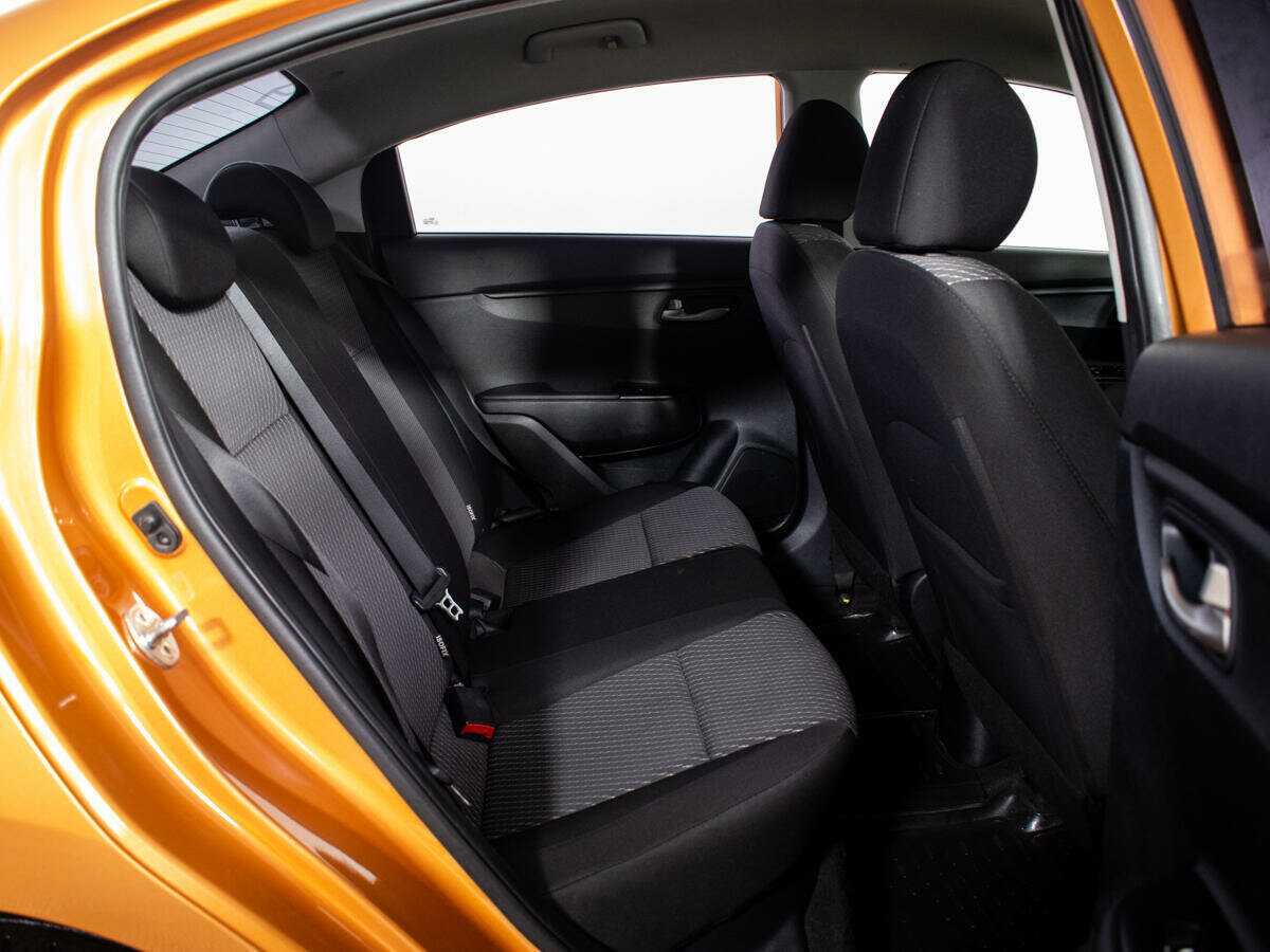 Kia Rio б/у, 2017, Автоматическая. Фото: #7