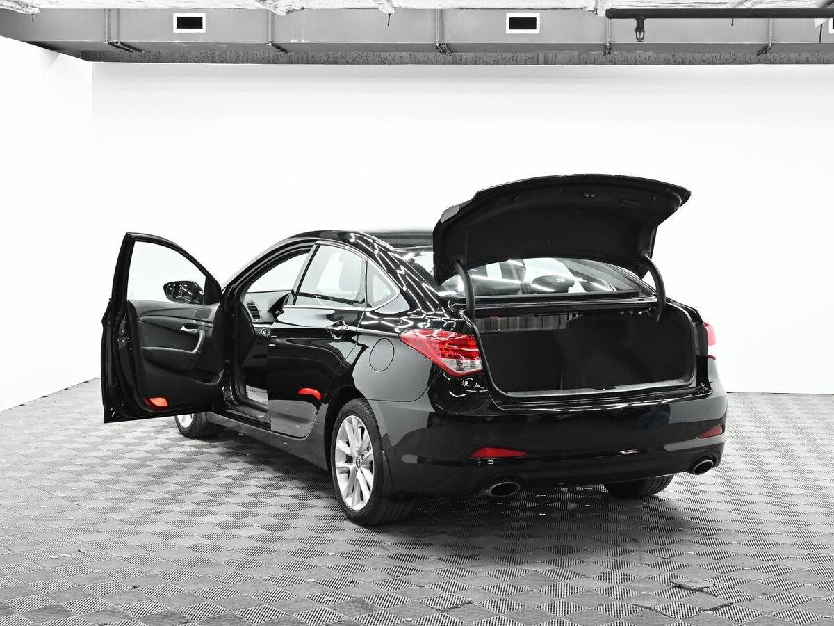 Hyundai i40 б/у, 2015, Автоматическая. Фото: #4