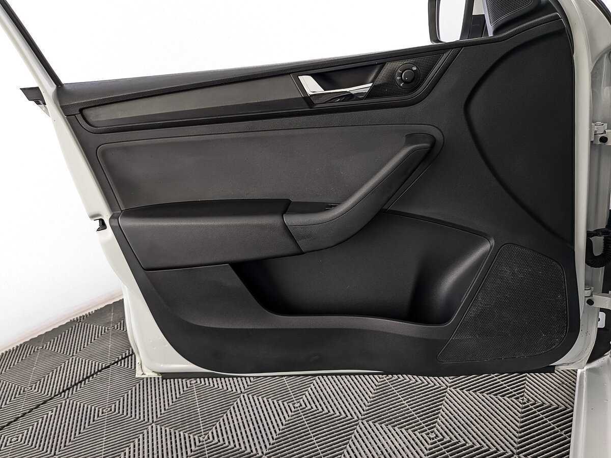 Skoda Rapid б/у, 2019, Автоматическая. Фото: #16