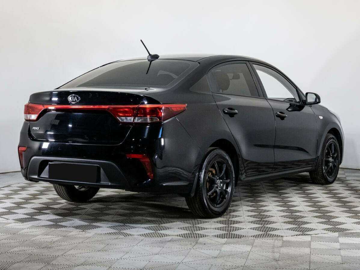 Kia Rio б/у, 2017, Автоматическая. Фото: #4