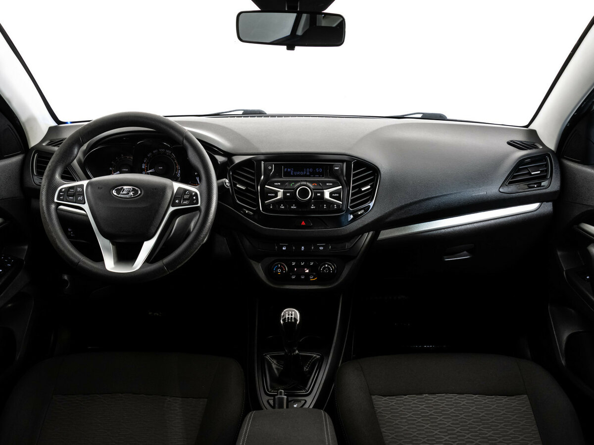 Lada (ВАЗ) Vesta б/у, 2018, Механическая. Фото: #7