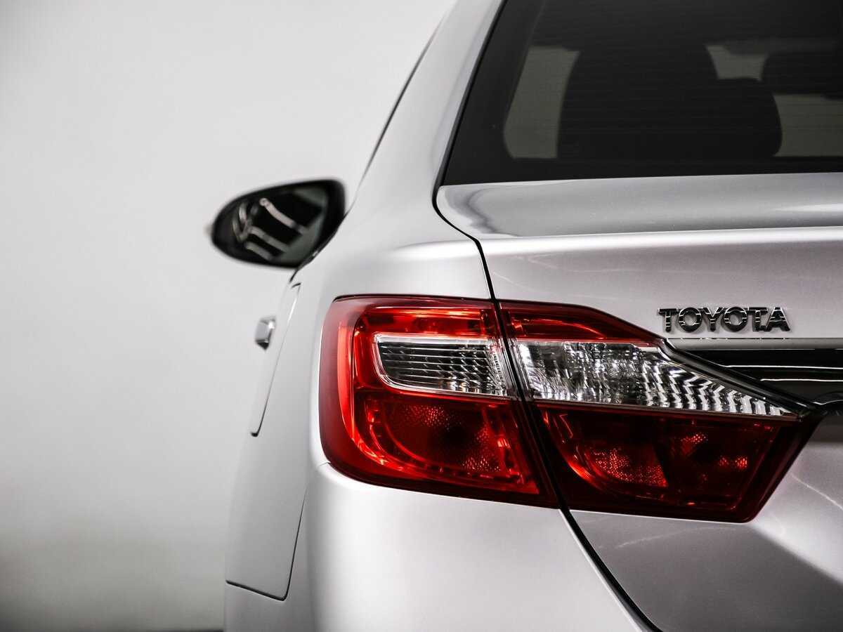 Toyota Camry б/у, 2014, Автоматическая. Фото: #13