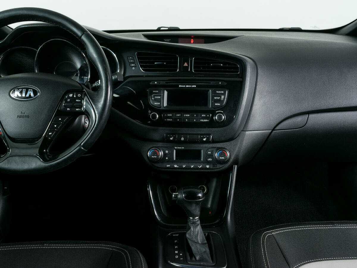 Kia Ceed б/у, 2013, Автоматическая. Фото: #10