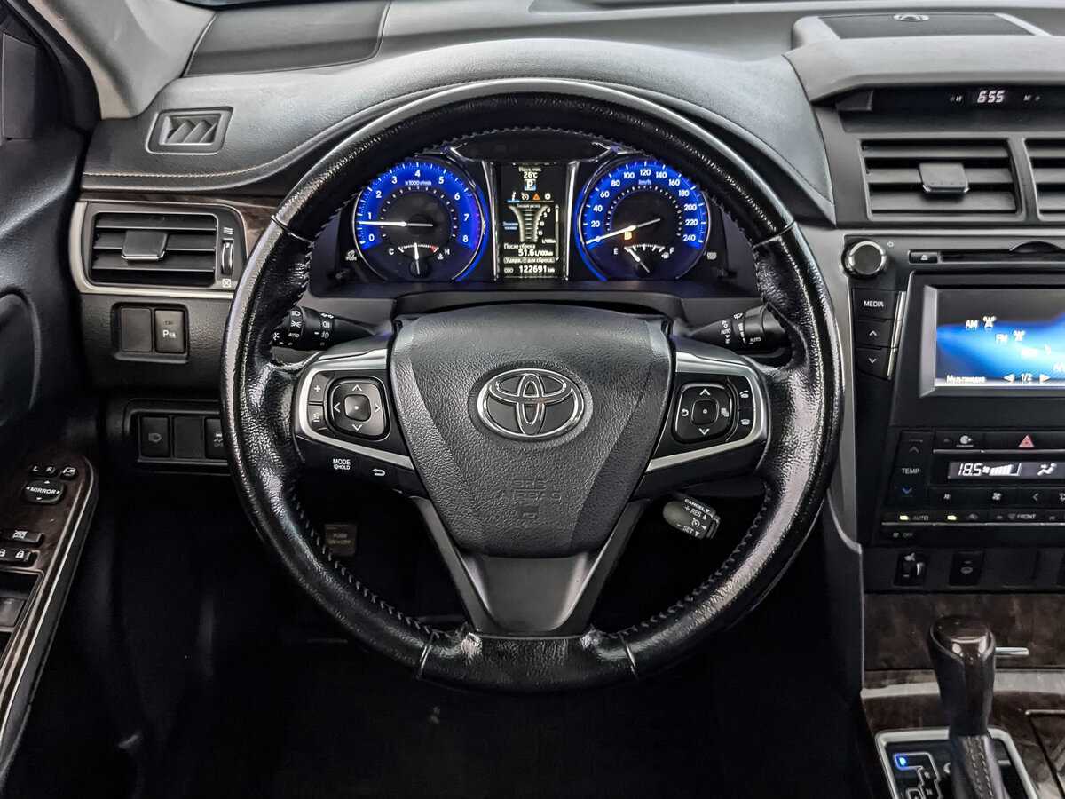 Toyota Camry б/у, 2017, Автоматическая. Фото: #17