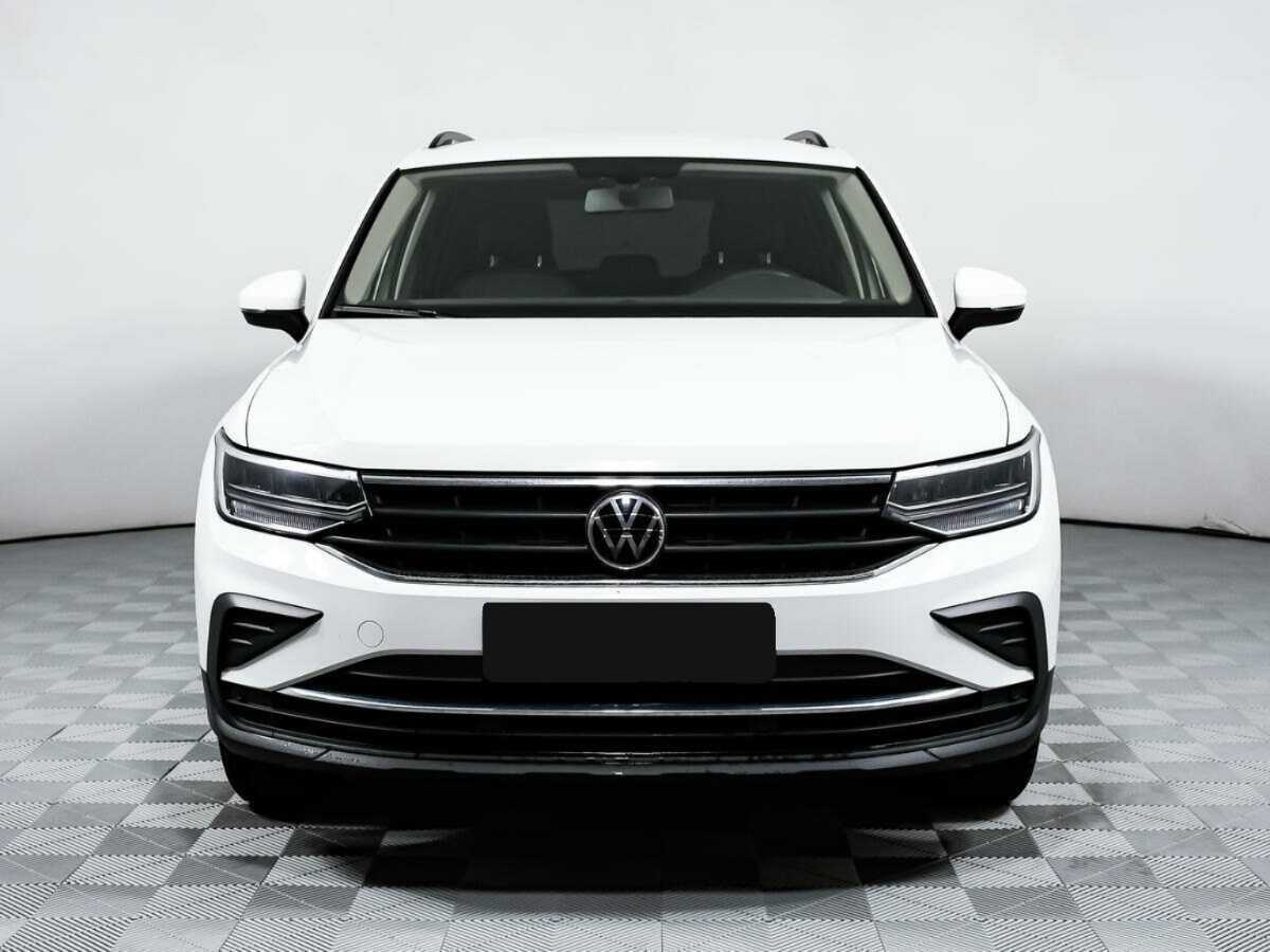 Volkswagen Tiguan б/у, 2021, Роботизированная. Фото: #1