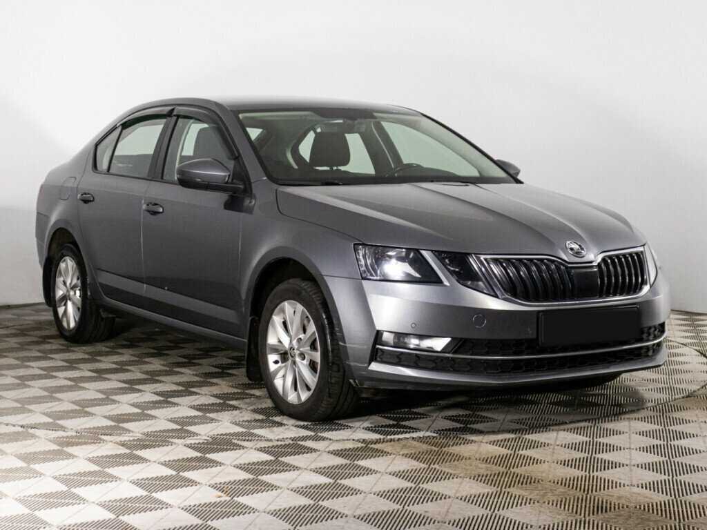 Skoda Octavia б/у, 2018, Автоматическая. Фото: #2