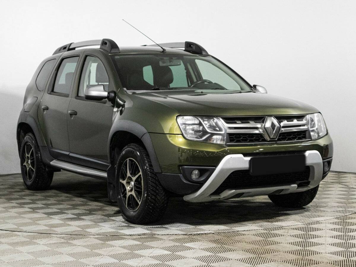 Renault Duster б/у, 2016, Автоматическая. Фото: #2