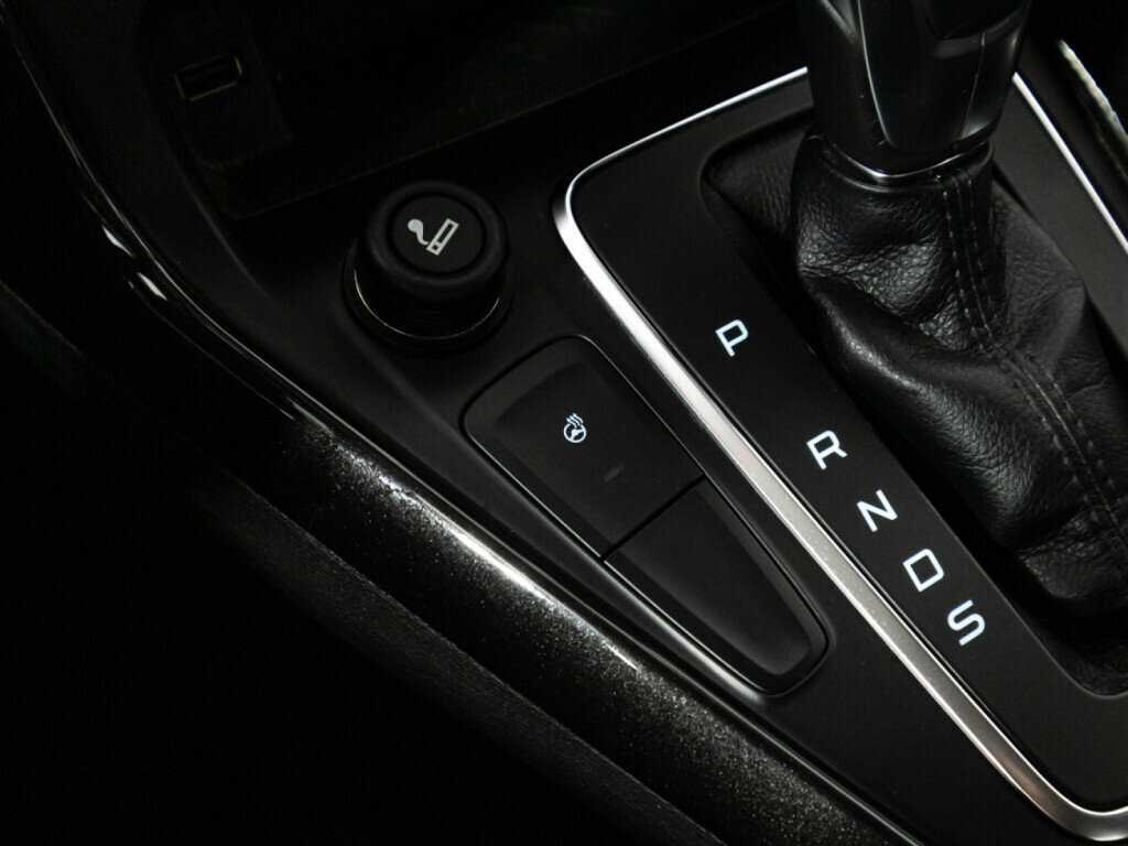 Ford Focus б/у, 2017, Автоматическая. Фото: #16