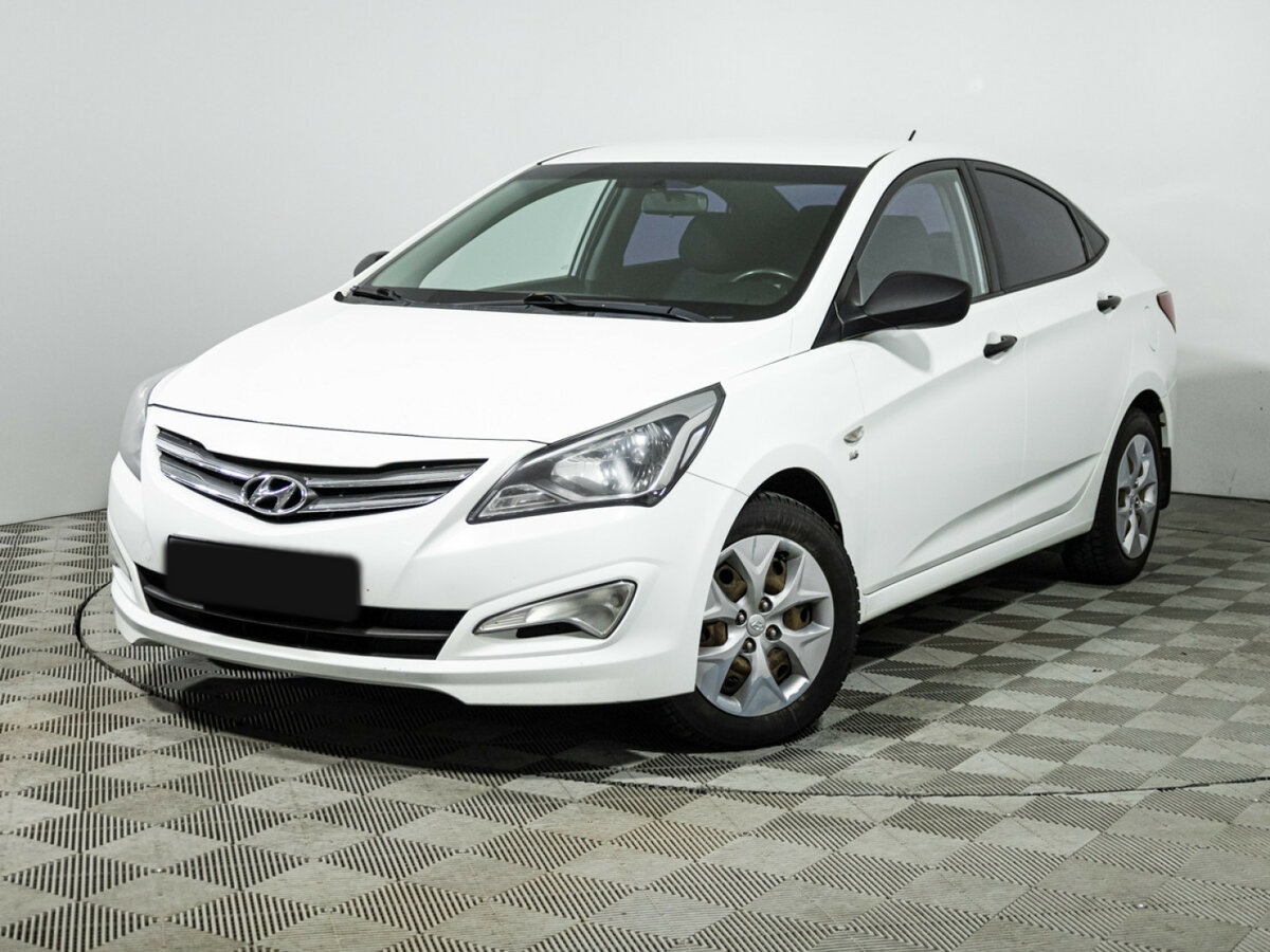 Hyundai Solaris б/у, 2015, Механическая. Посмотреть фото